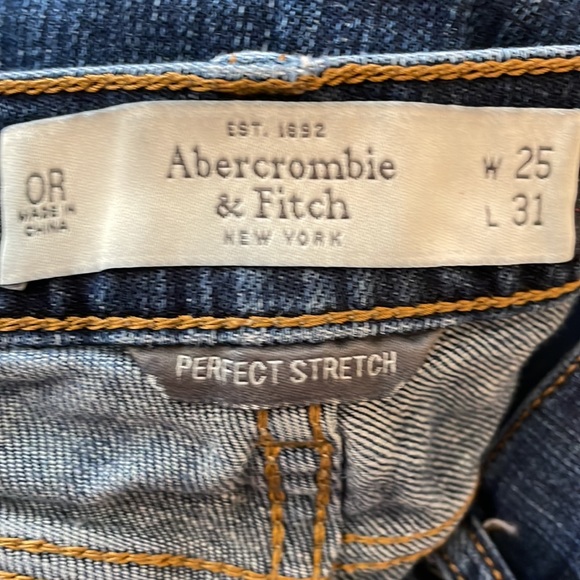 SOLDⓂ️ Abercrombie & Fitch Women’s Perfect Stretch Skinny Jeans Dark Blue 25x31 - Picture 5 of 6